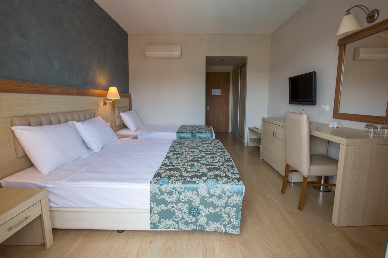 Aquamarin & Hotel